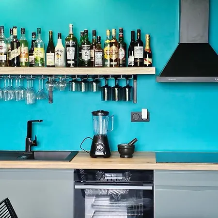 Abaca Colors מלון *